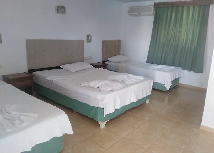 Ugur Hotel