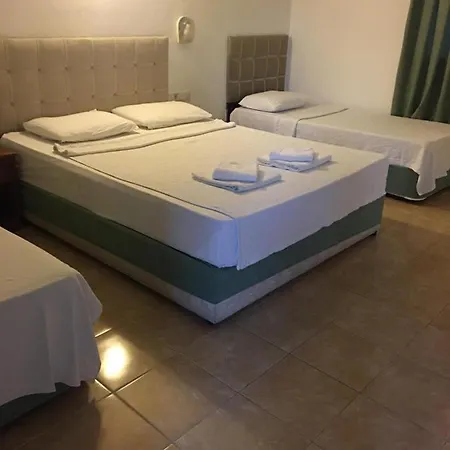 Ugur Hotel