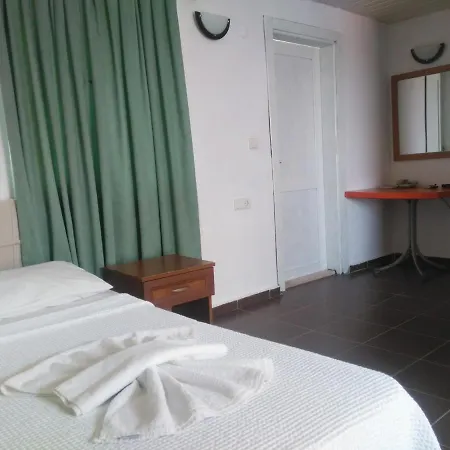 Ugur Hotel Kemer