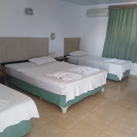 Ugur Hotel